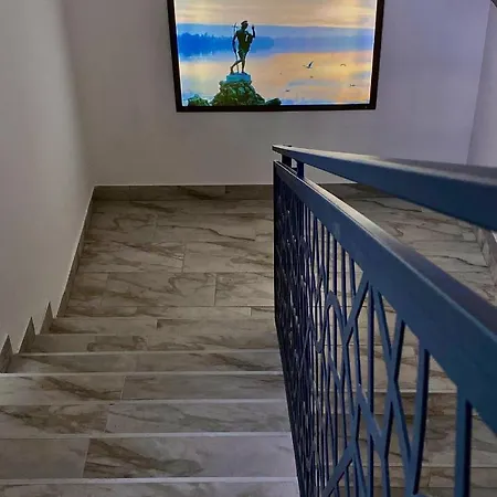 Q-panzio فندق مبيت وإفطار